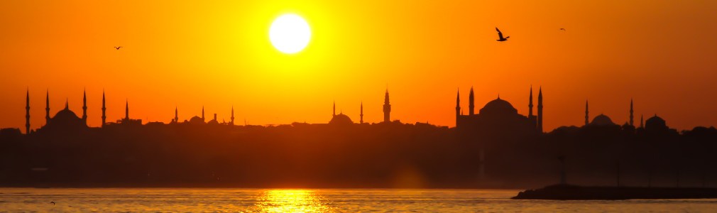 Setting sun in Istanbul